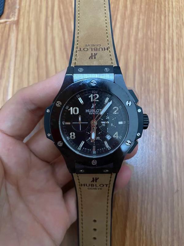 Hublot watch 112001