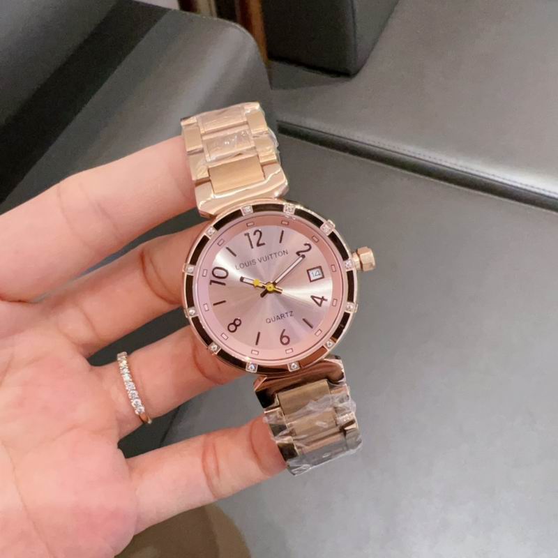 LV watch 121852