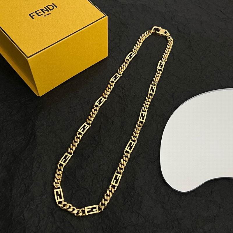 Fendi necklace 05lyx38