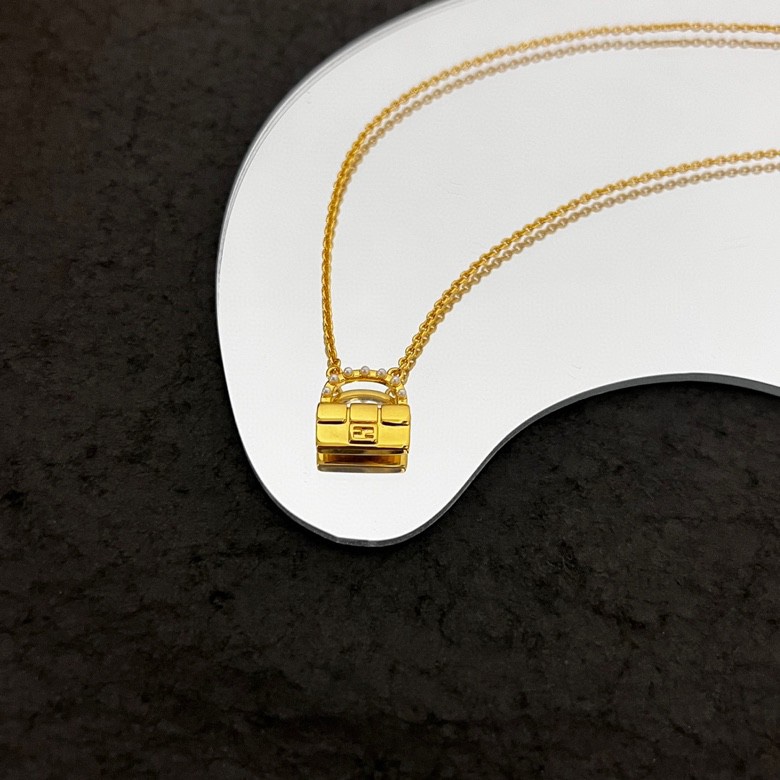 Fendi necklace 05lyx39