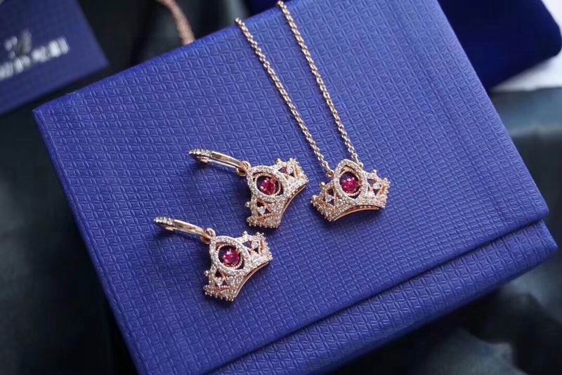 Swarovski Suits 05lyx05