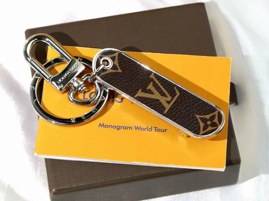 LV keyring 老花滑板车