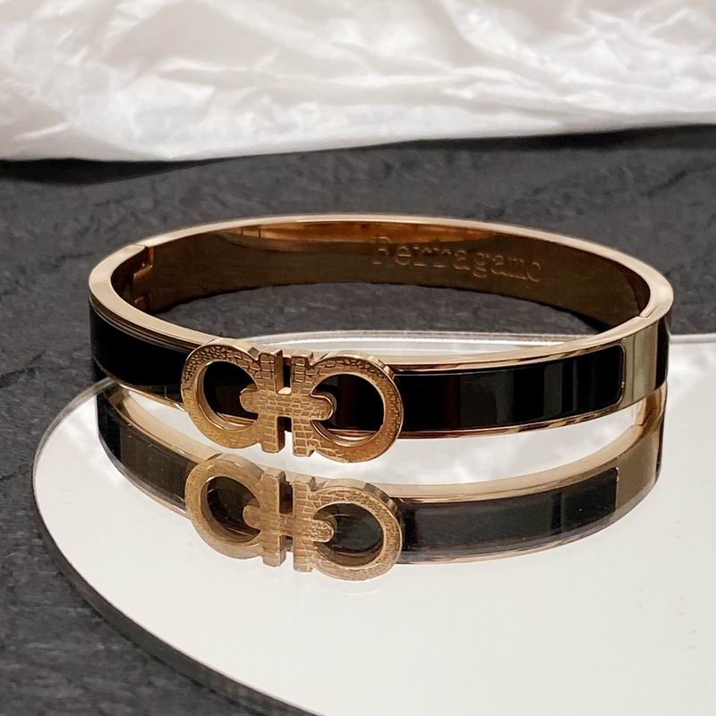 Ferragamo 手镯手链 0629
