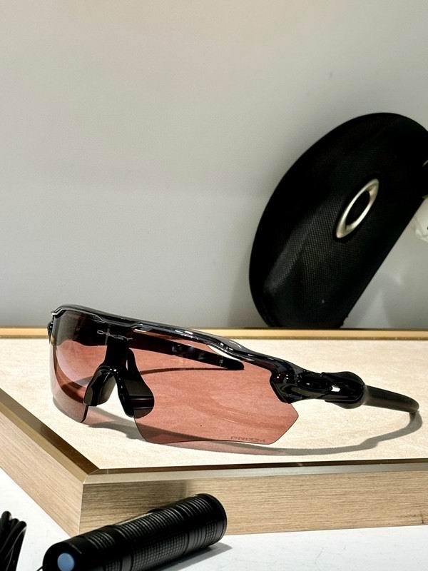 2025 Oakley 太阳镜 0320