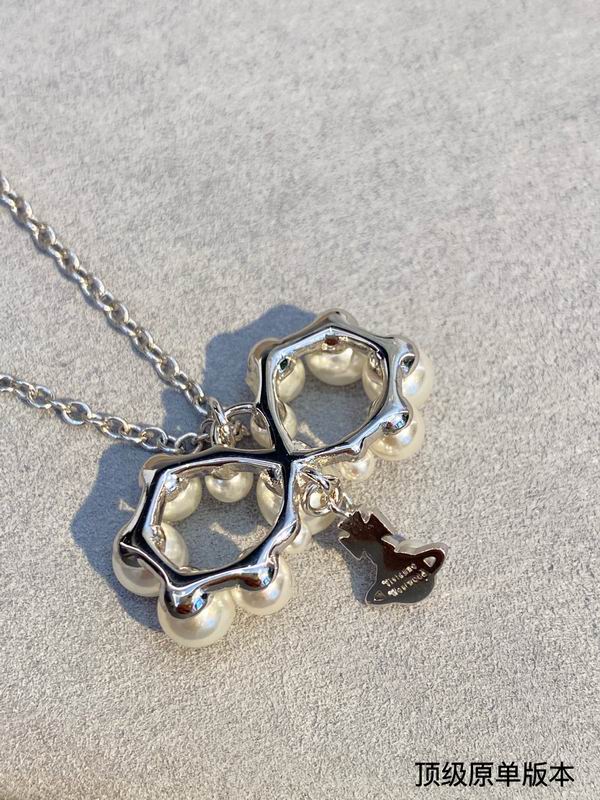 Vivienne Westwood necklace 03lyh208
