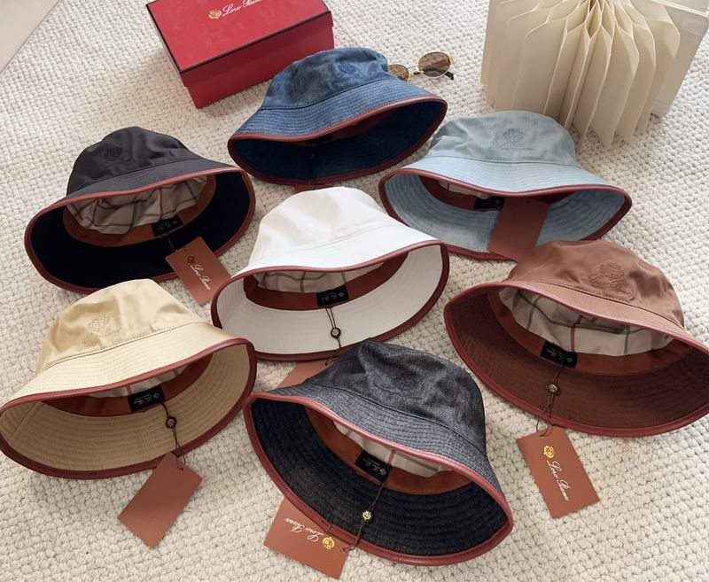 26 Loro Piana hat 0306