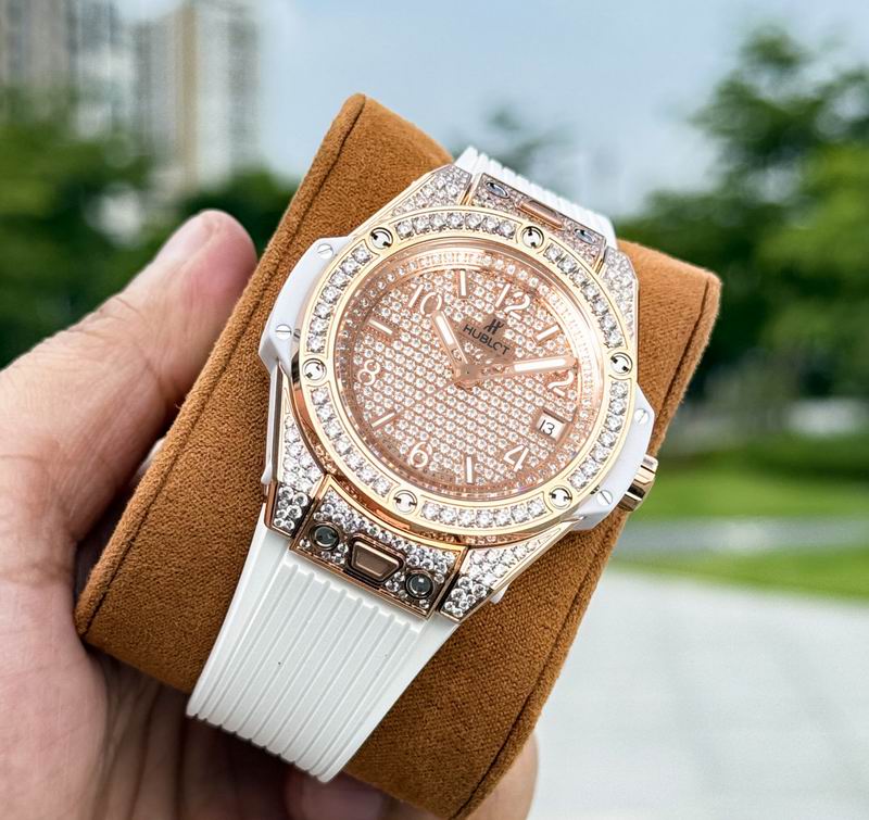 Hublot 39mm 080440