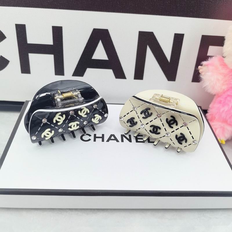 Chanel Hair Grab Clip 0616