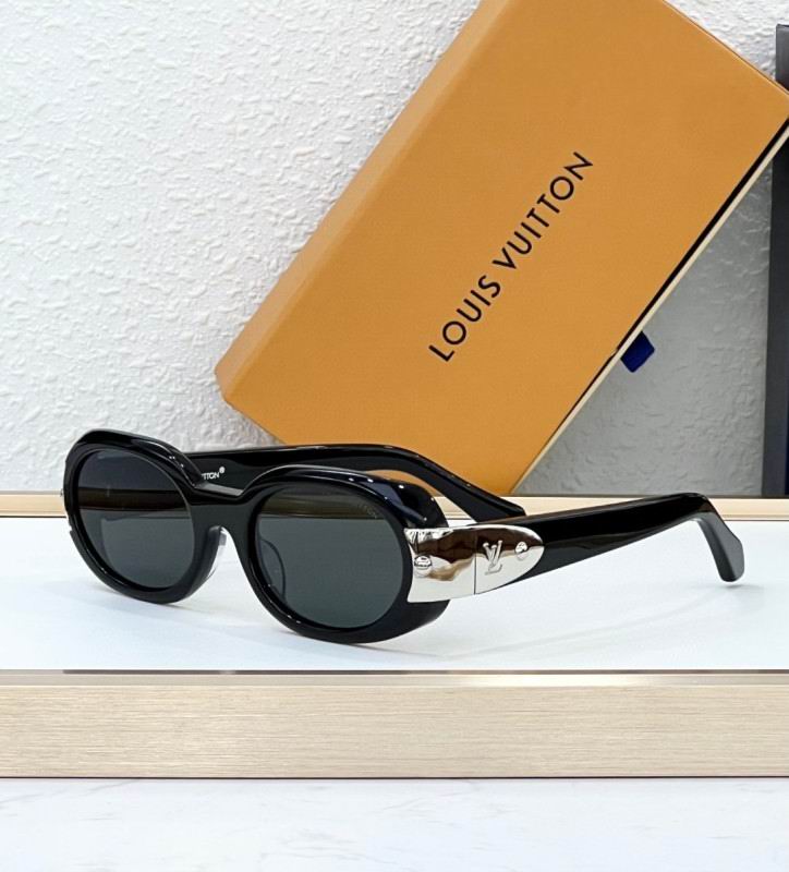 LV Glasses 08smh49