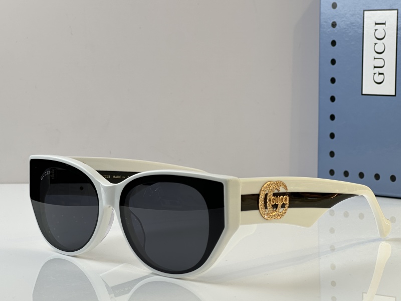 Gucci Glasses 08smh15
