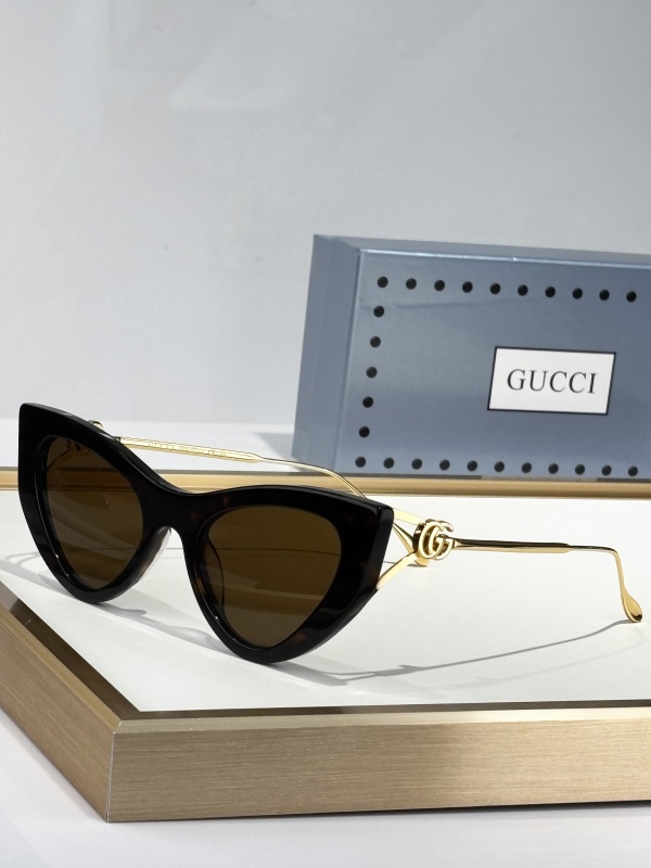 Gucci Glasses 08smh88