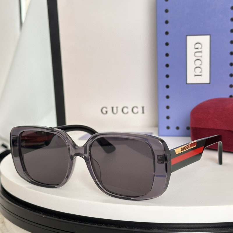 Gucci Glasses 08smh117