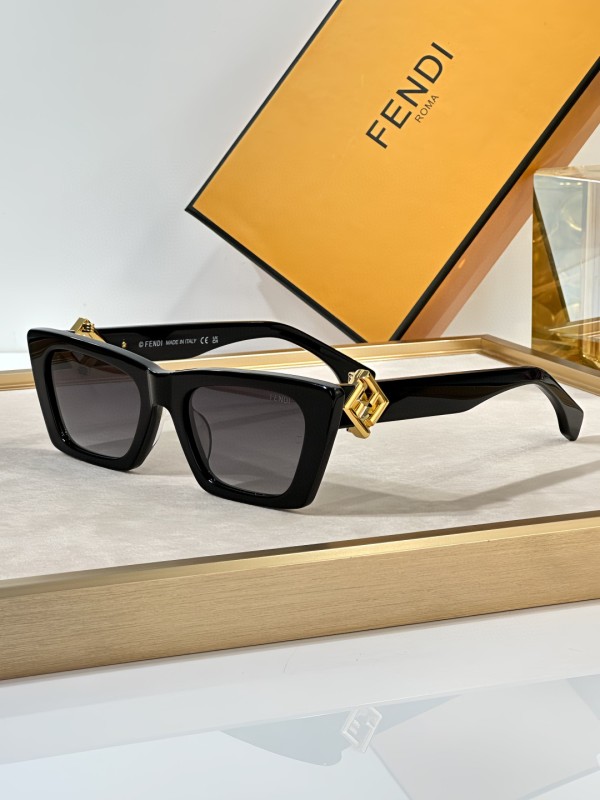 Fendi Glasses 08smh02