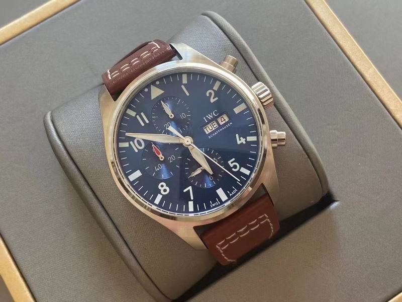 IWC 43mm 082231