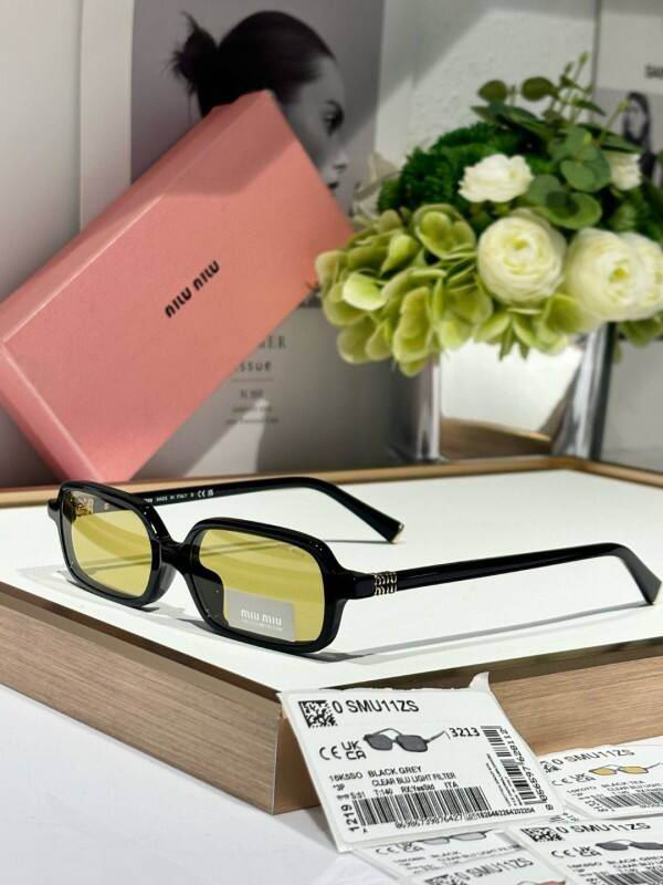 MiuMiu Glasses 08smh83