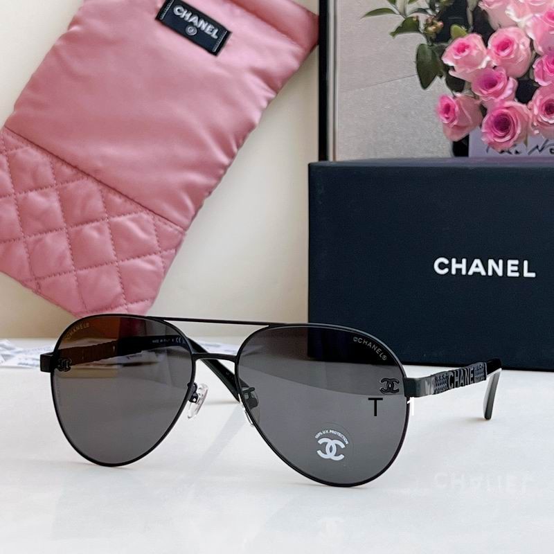 Chanel 4225 61-15-145 a
