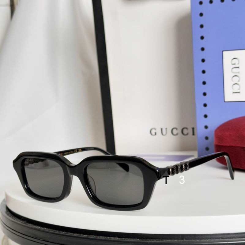 Gucci 102602 e