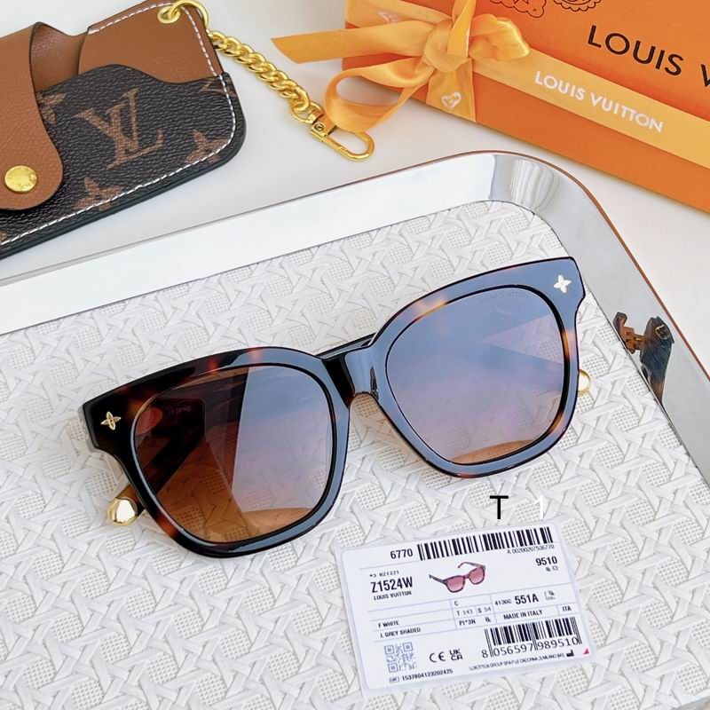 LV  Z1524W 54-17-143 A