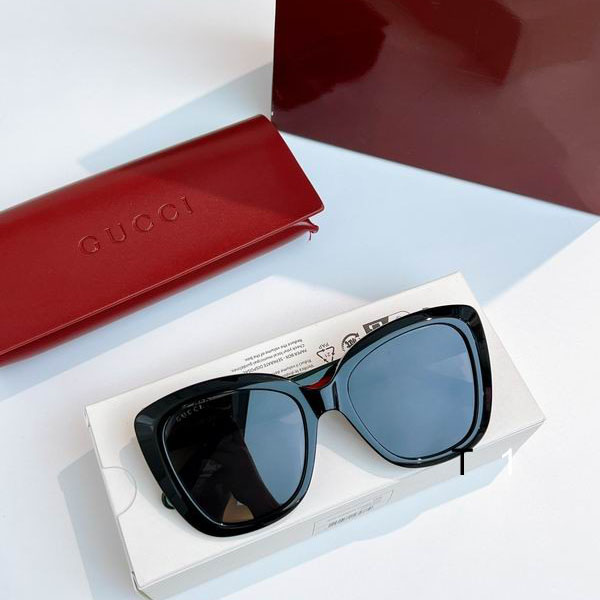 Gucci GG0860S 53-19-140 a