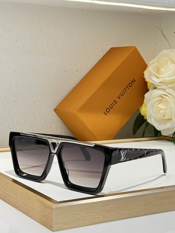 LV Glasses smr182