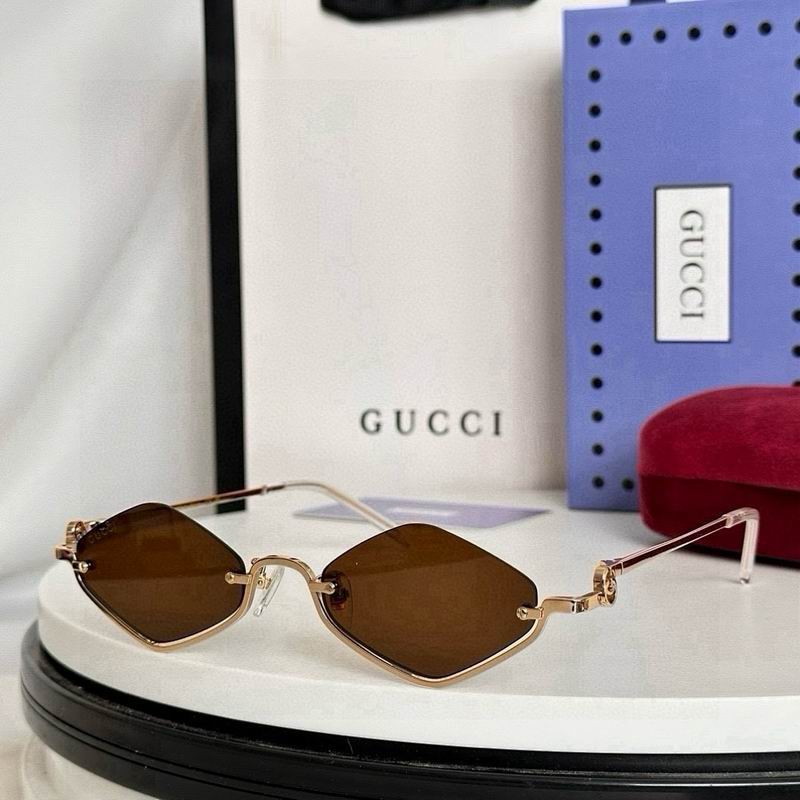 Gucci Glasses smr221