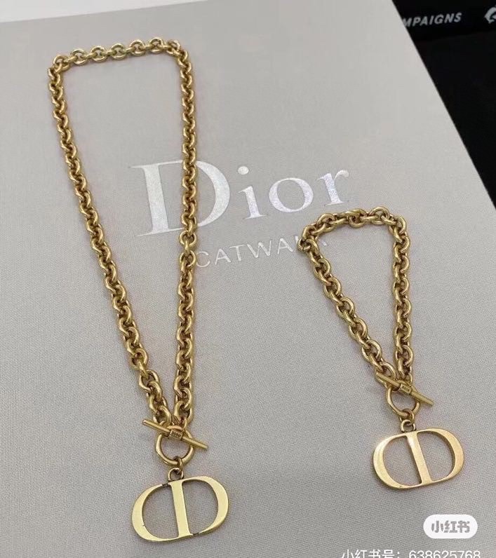 Dior Suits 10yxx24