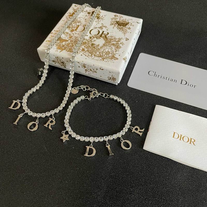 Dior Suits 11yxx31