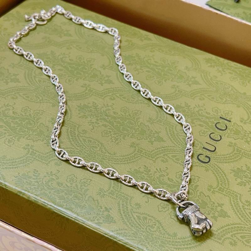 Gucci Necklace 09yxx130