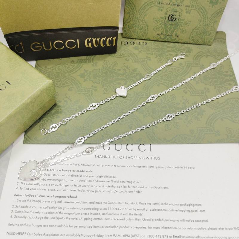 Gucci Suits 10yxx18