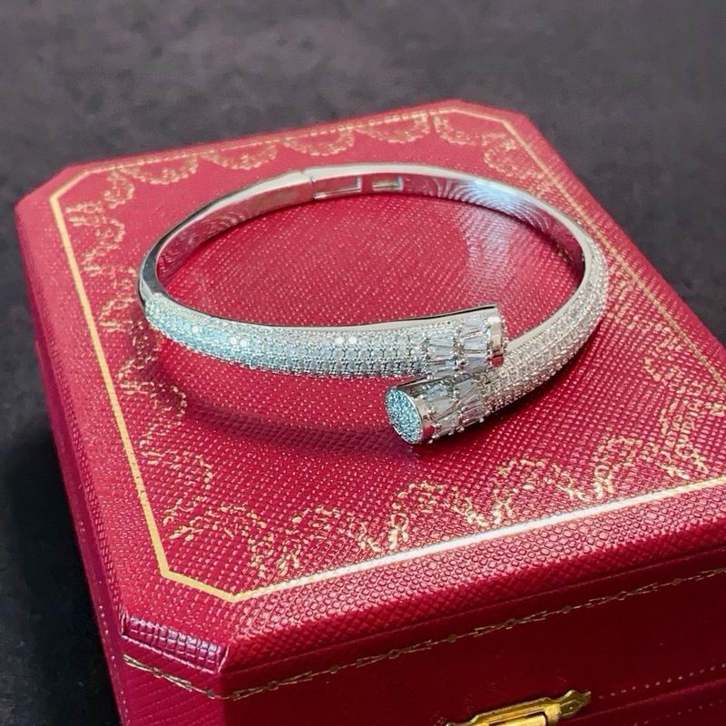 Cartier bracelet 12yxx45