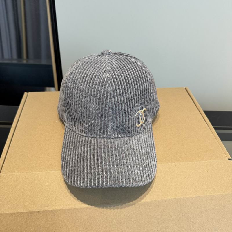 Chanel Cap 015114