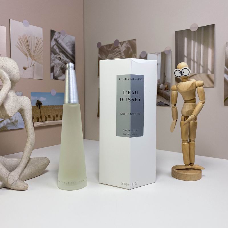 Issey Miyake Perfume 0826