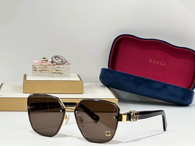 Gucci Glasses smr210