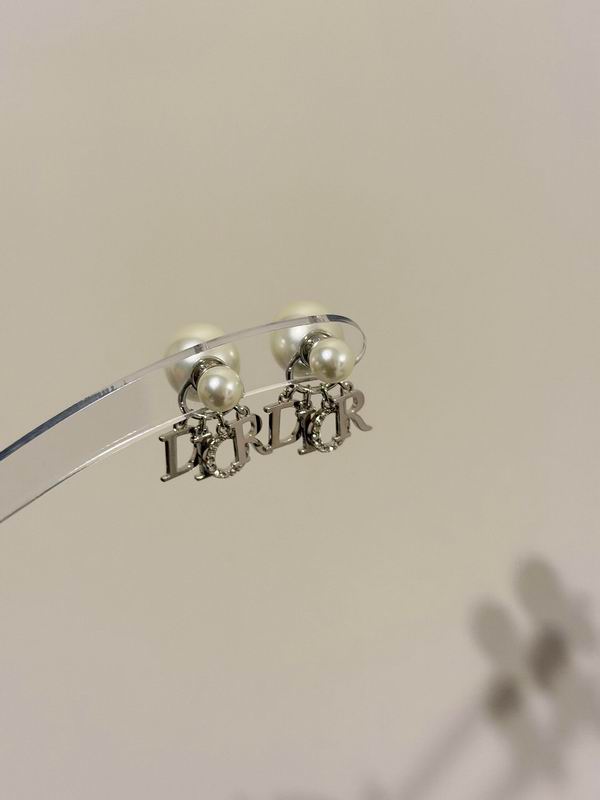 Dior Earring 03yxs272