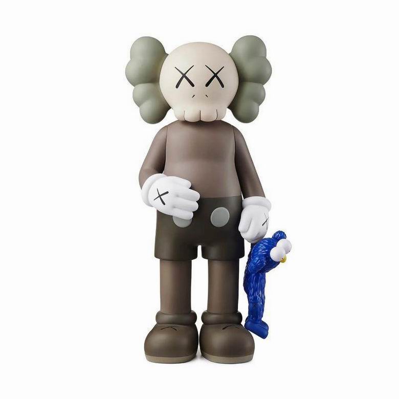 Kaws 12x8x31cm 3C m05