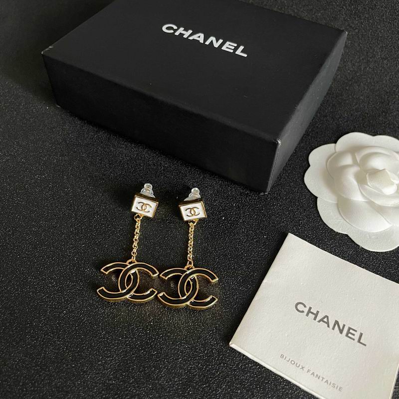 Chanel Earring 02yxs175