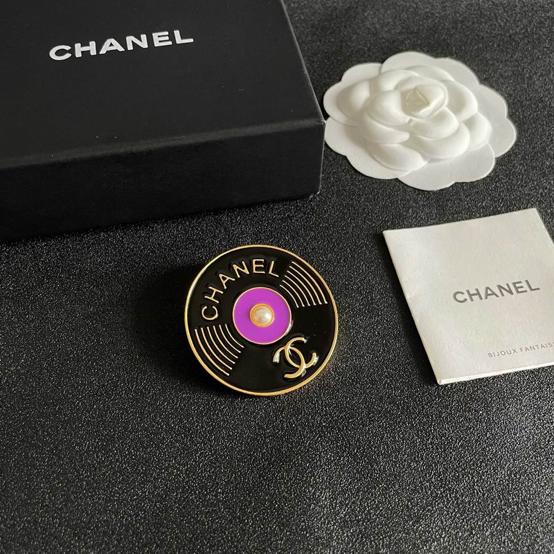 Chanel Brooch 02yxs33