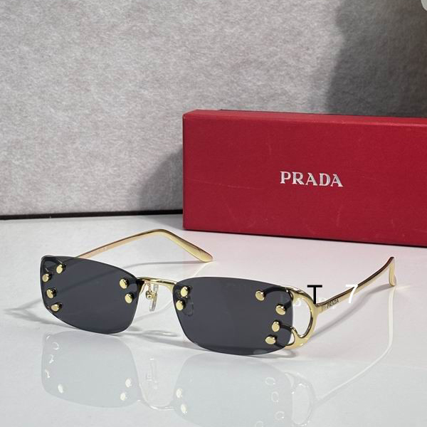Prada C57 52 20-135 d