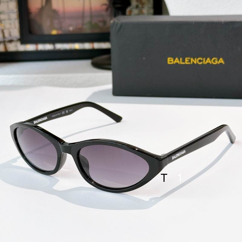 Balenciaga BB0402S 59 18-135 a
