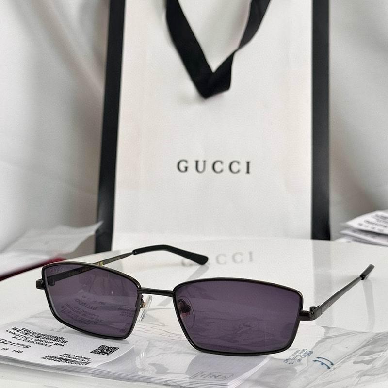 Gucci Glasses sms252