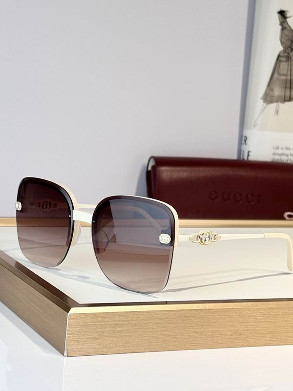 Gucci Glasses sms265