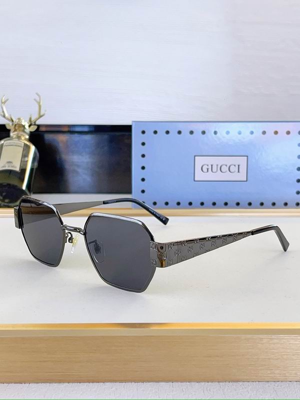 Gucci Glasses sms280