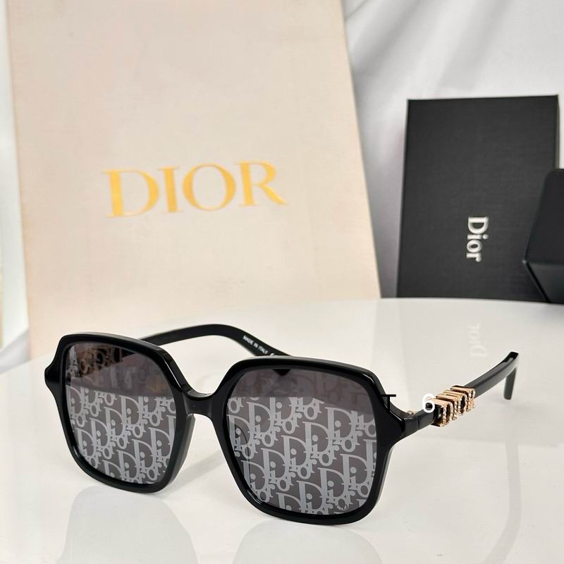 Dior TreasureS1I 54 18-145 e