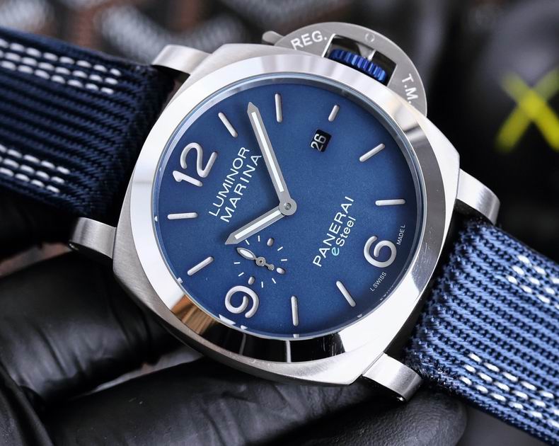 Panerai watch 44X16mm M28