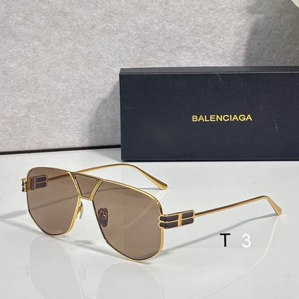 Balenciaga 081701 a
