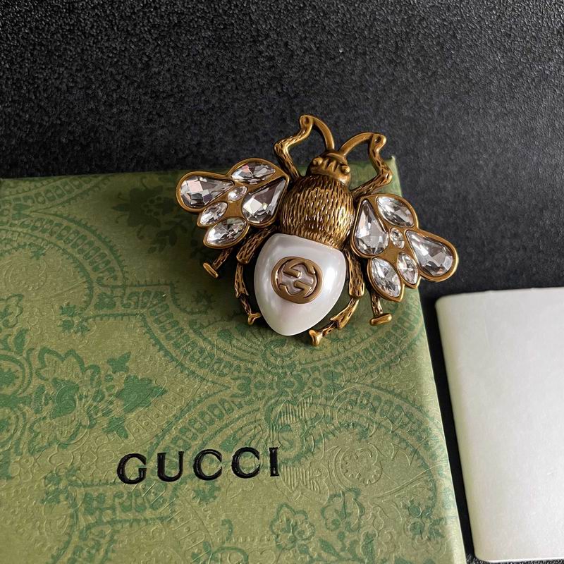 Gucci Brooch 07yxs03