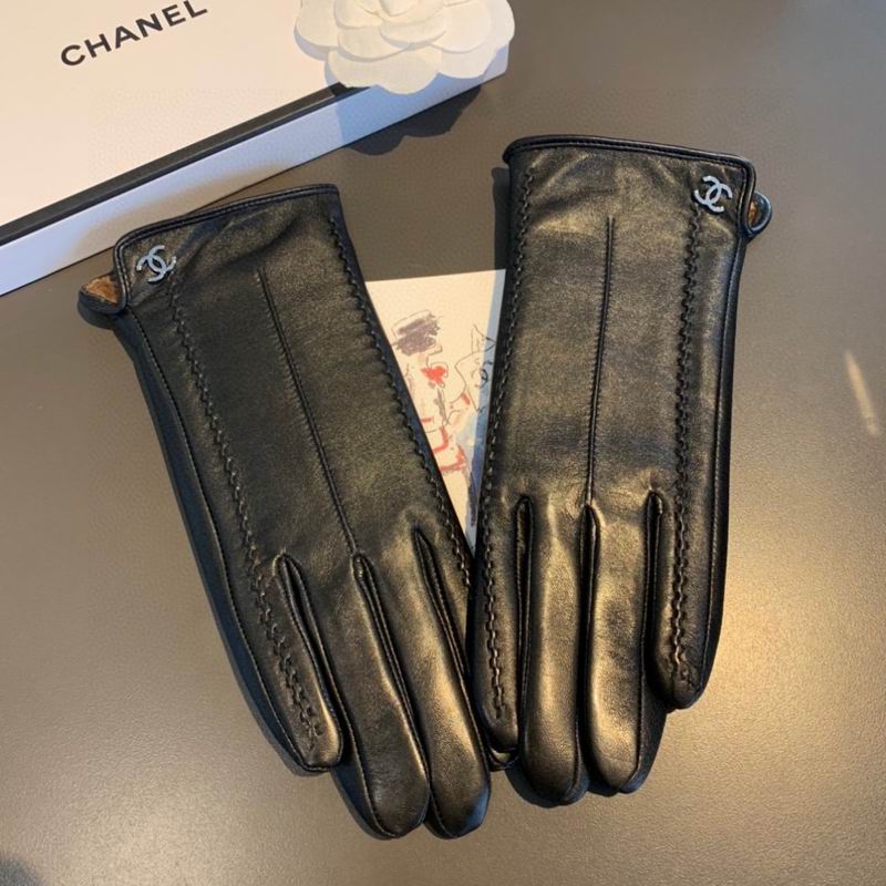 CHanel Gloves M L 68