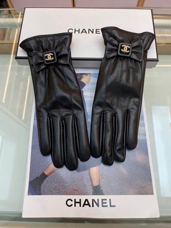 CHanel Gloves M L 69