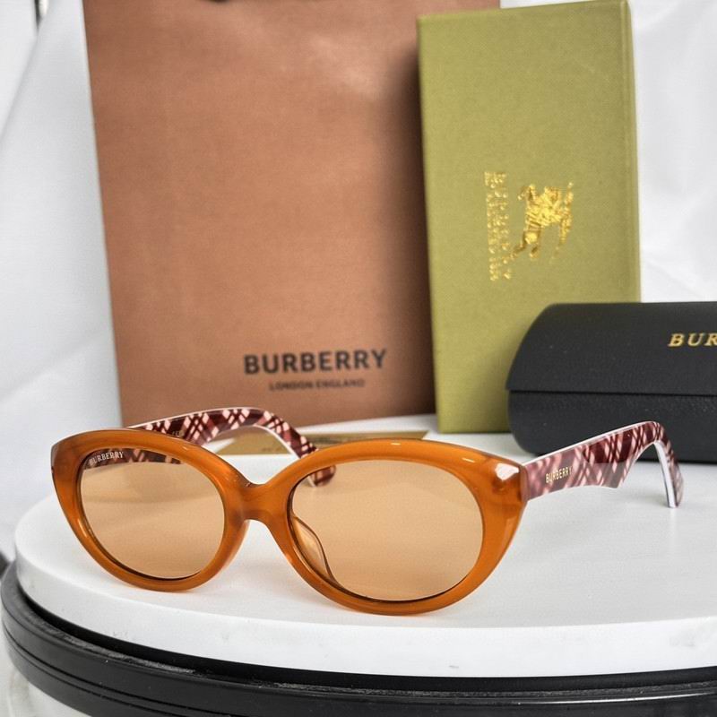 Burberry 太阳镜 0615