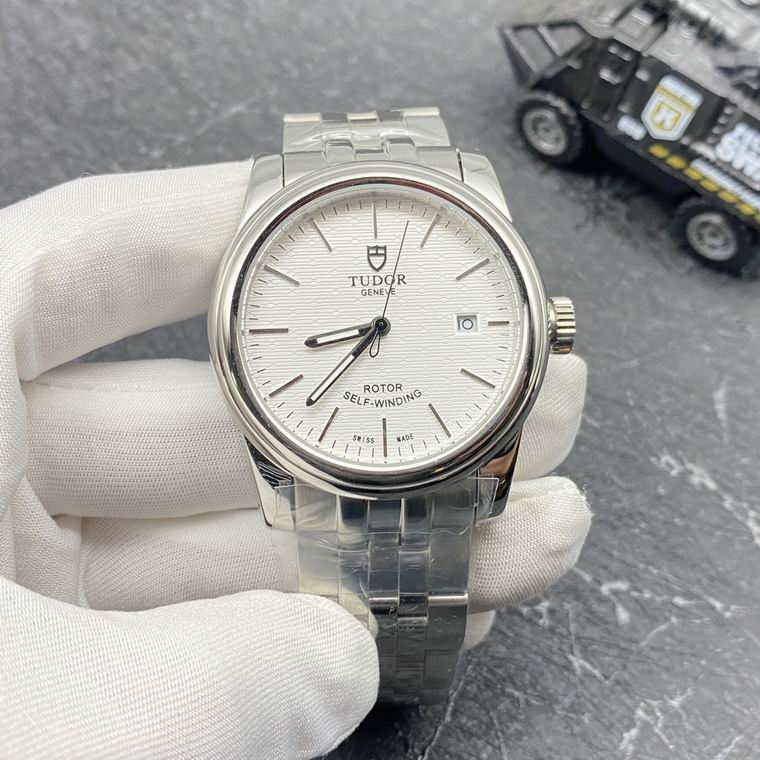 Tudor men 40mm M08
